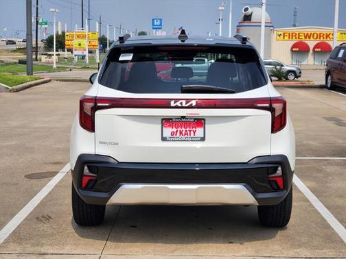 2025 Kia Seltos S
