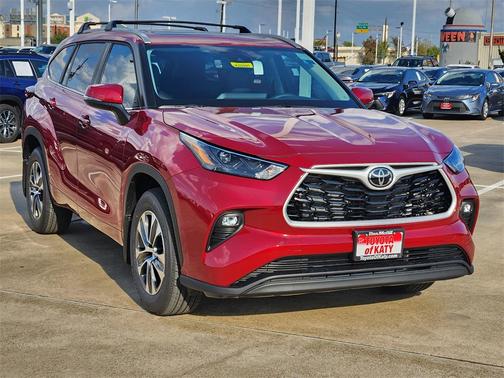 2026 Toyota Highlander XLE