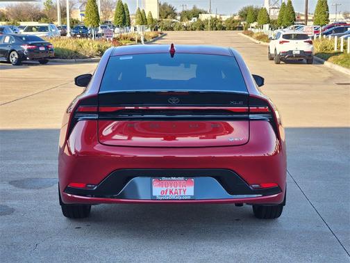 2024 Toyota Prius XLE