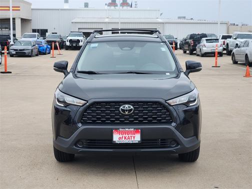 2025 Toyota Corolla Cross LE