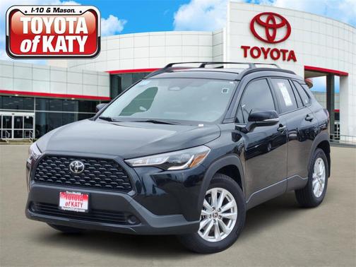 2025 Toyota Corolla Cross LE