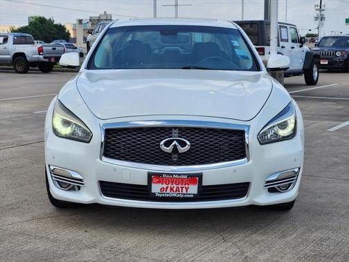 2015 INFINITI Q70 3.7