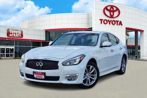 2015 INFINITI Q70 3.7