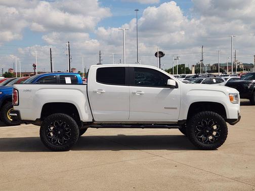 Summit White 2021 GMC Canyon Elevation
