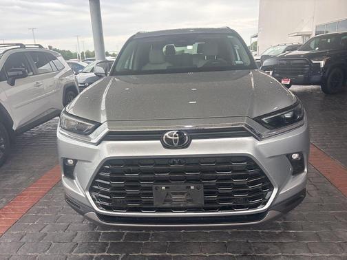 Celestial Silver Metallic 2024 Toyota Grand Highlander Limited