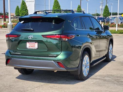 2025 Toyota Highlander Hybrid Limited