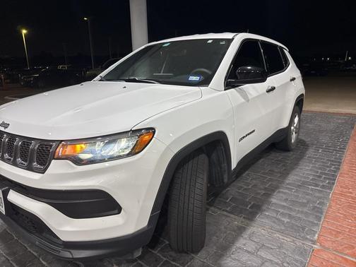 2023 Jeep Compass Sport