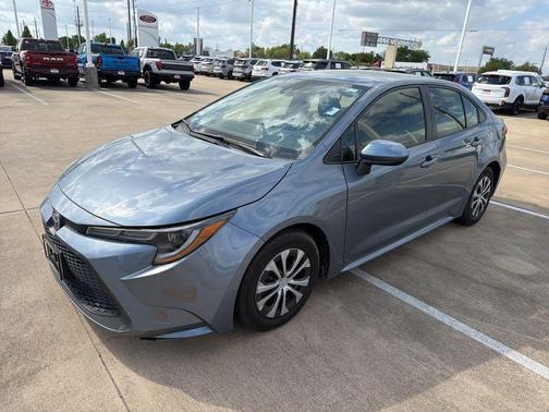 2022 Toyota Corolla Hybrid LE