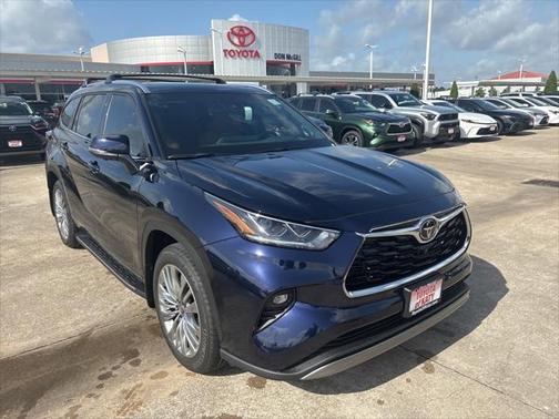 2025 Toyota Highlander Platinum