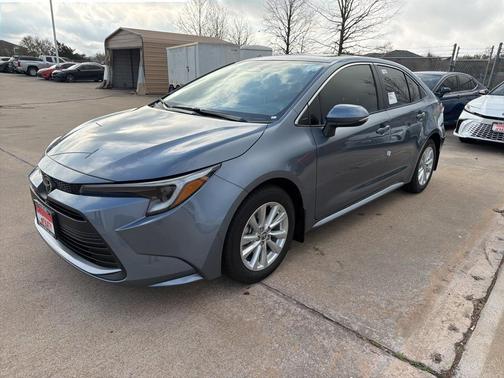 2026 Toyota Corolla Hybrid XLE