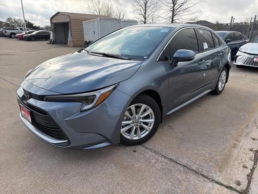 2026 Toyota Corolla Hybrid XLE