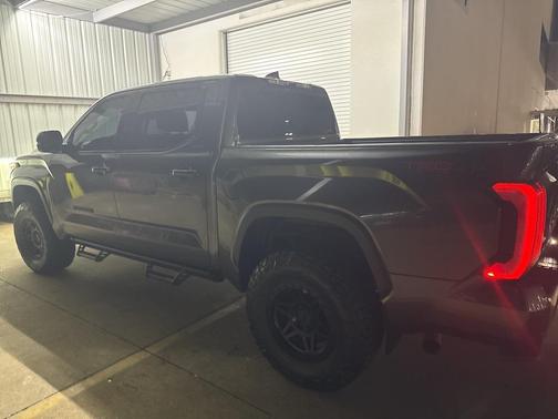 2023 Toyota Tundra Hybrid Limited