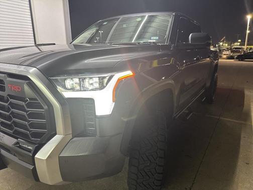 2023 Toyota Tundra Hybrid Limited