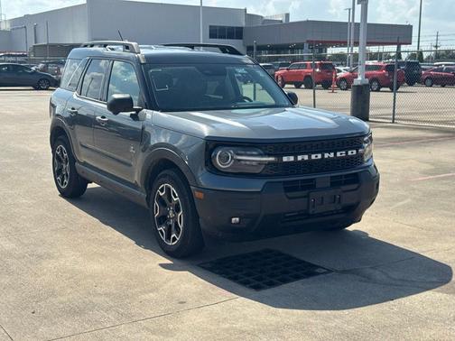Gray Metallic 2025 Ford Bronco Sport Outer Banks