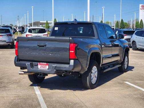 2025 Toyota Tacoma SR