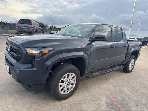 2025 Toyota Tacoma SR