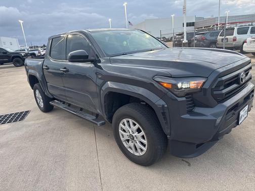 2025 Toyota Tacoma SR