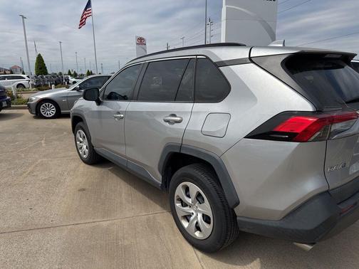 Silver Sky 2019 Toyota RAV4 LE
