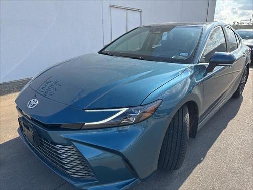 2025 Toyota Camry XLE