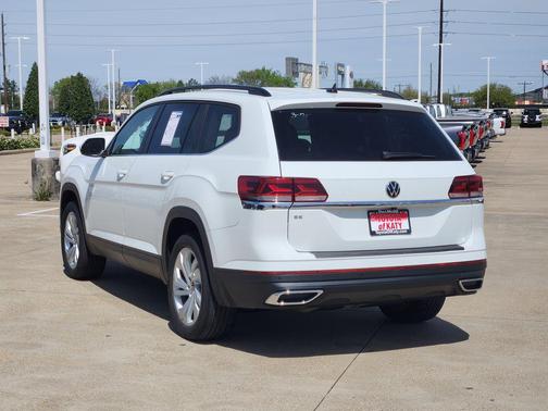 2022 Volkswagen Atlas 2.0T SE w/Technology