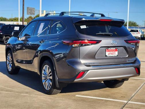 2024 Toyota Highlander Platinum