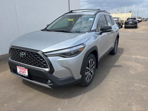 2025 Toyota Corolla Cross XLE