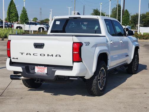 2025 Toyota Tacoma TRD Sport