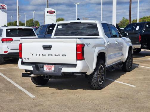 2025 Toyota Tacoma TRD Sport