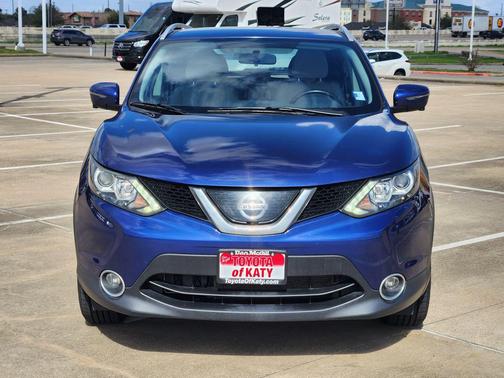 2018 Nissan Rogue Sport SV