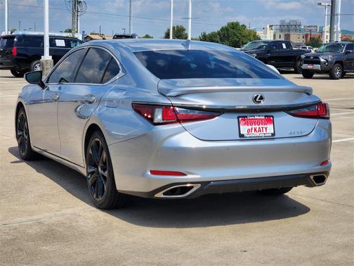 2022 Lexus ES 350 F Sport