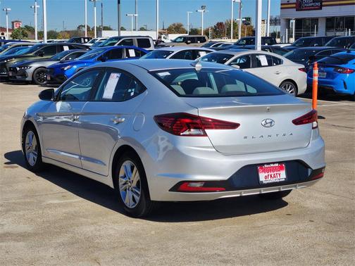 2019 Hyundai ELANTRA SEL