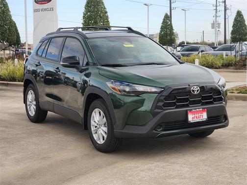 2026 Toyota Corolla Cross LE