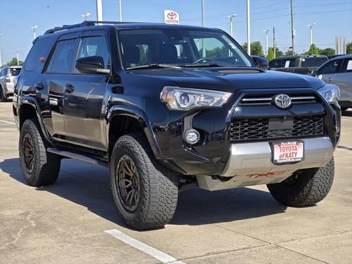 2022 Toyota 4Runner TRD Off Road