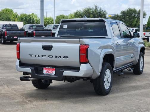 2025 Toyota Tacoma SR5