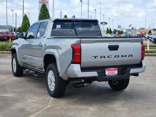 2025 Toyota Tacoma SR5