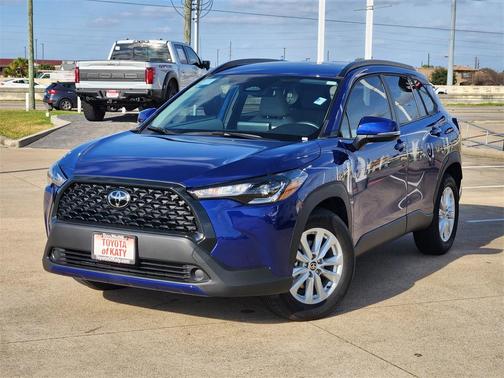 2023 Toyota Corolla Cross LE