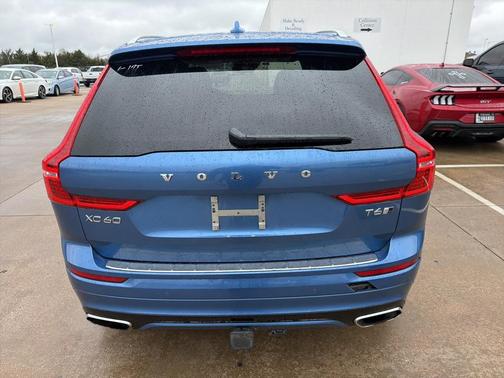 2019 Volvo XC60 T6 R-Design