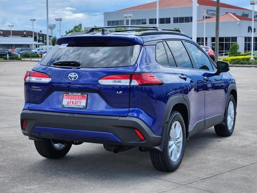 2025 Toyota Corolla Cross LE