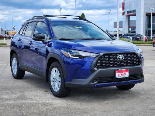2025 Toyota Corolla Cross LE
