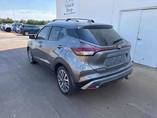 2024 Nissan Kicks SV
