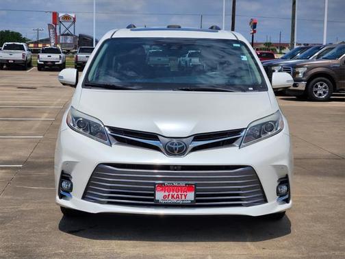 2019 Toyota Sienna Limited