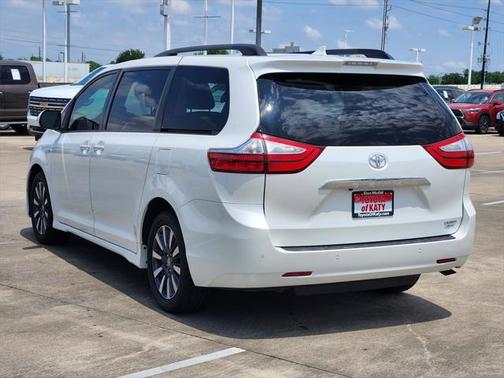 2019 Toyota Sienna Limited