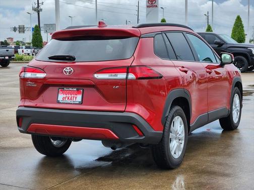 2024 Toyota Corolla Cross LE