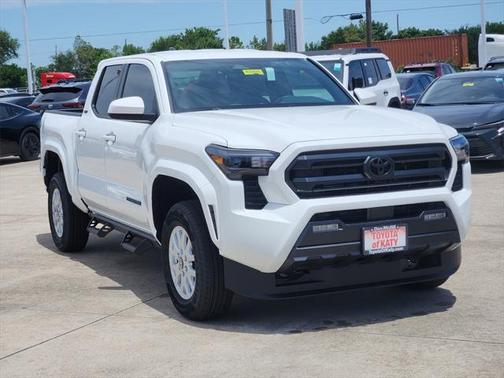 2025 Toyota Tacoma SR5