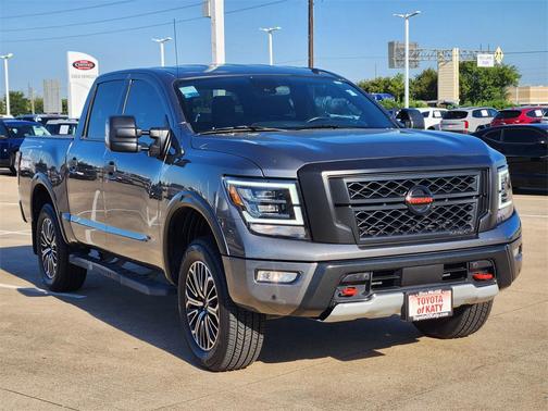 2021 Nissan Titan PRO-4X