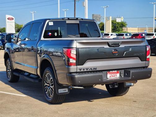 2021 Nissan Titan PRO-4X