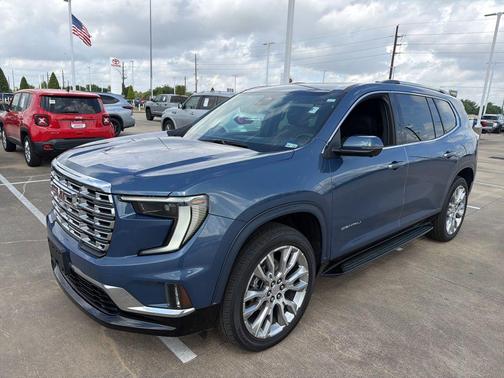 2024 GMC Acadia Denali