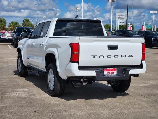 2025 Toyota Tacoma SR5