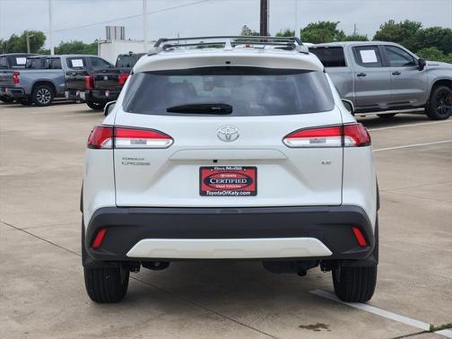 2024 Toyota Corolla Cross LE
