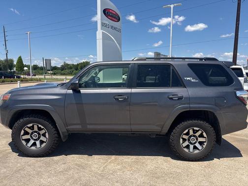 Magnetic Gray Metallic 2019 Toyota 4Runner TRD Off Road